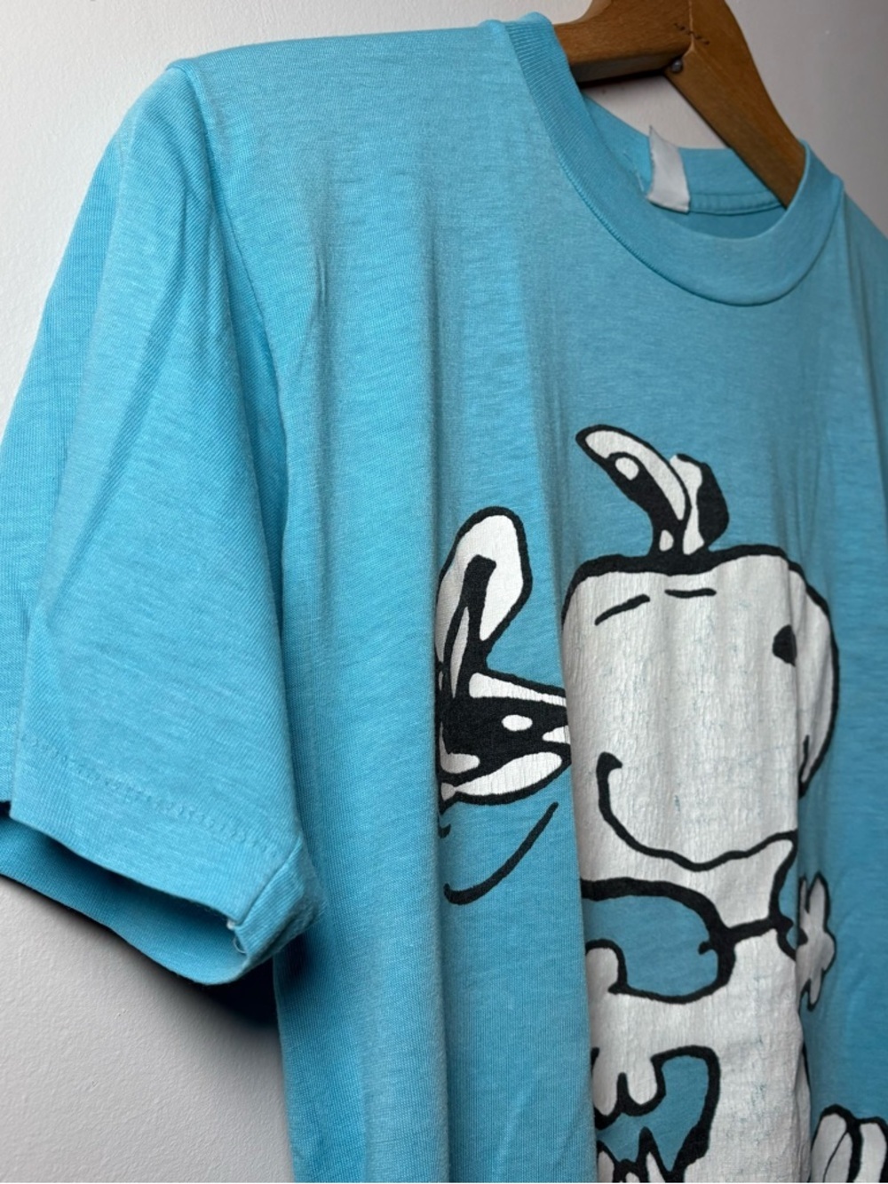 Vintage 80s/90s Peanuts Snoopy "Happy Dance" T-Shirt - Single Stitch - Sky Blue - Picture 3 of 9